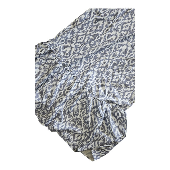 Medium Short Sleeve Gray and White Maxi Dress - Picture 3 of 7